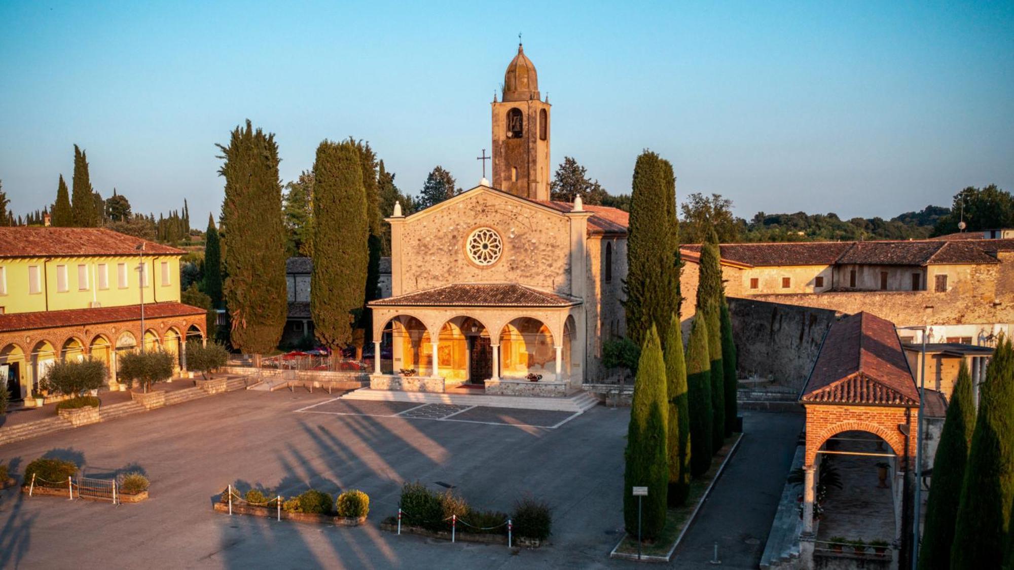 Locanda Al Santuario Peschiera del Garda Exterior photo